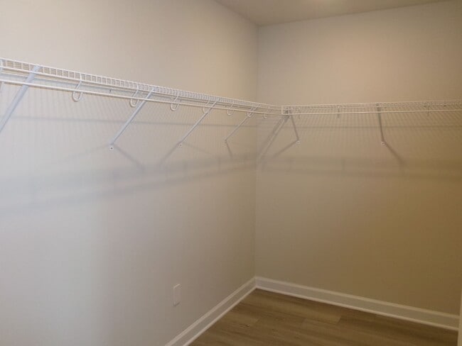 Building Photo - New 5 bedroom, 3 bath home in Clear Pond with pond view