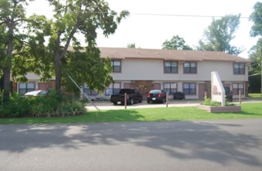 Primary Photo - Wolf Run Apartments