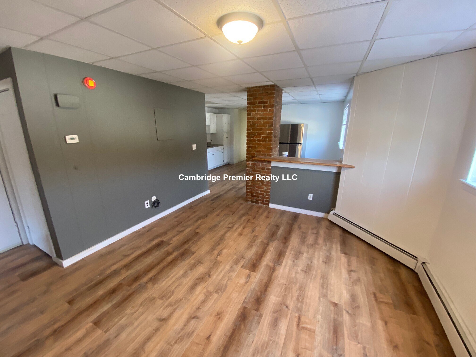 Building Photo - 46 Almont St