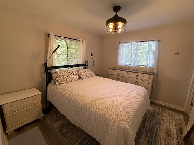 Building Photo - Walking Distance to the Beach - Fiddlers Cove - Villa 16J