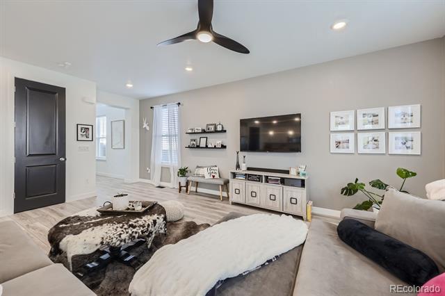 Building Photo - 14760 Hudson St