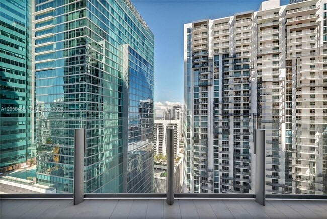 Building Photo - 300 Biscayne Blvd Way