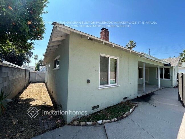 Building Photo - 8852 Casaba Ave