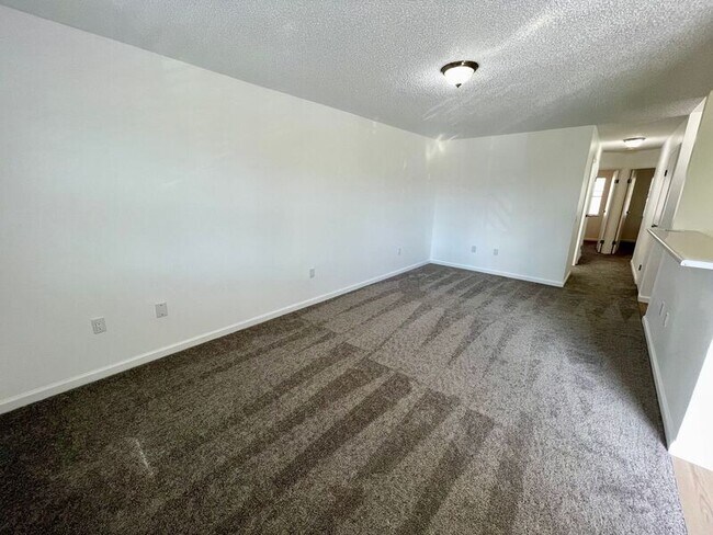 Building Photo - 95-1071 Kaapeha St