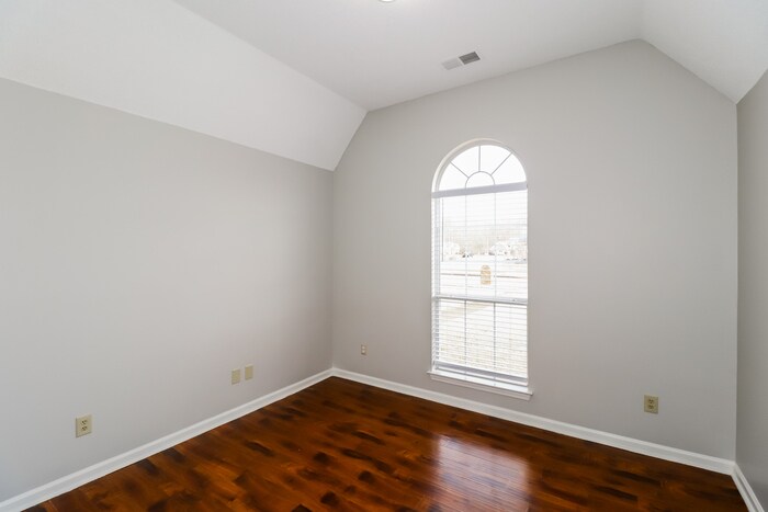 Building Photo - 4713 Shadow Field Ln