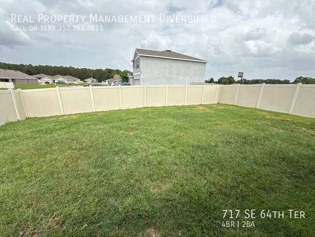 Building Photo - 717 SE 64th Terrace