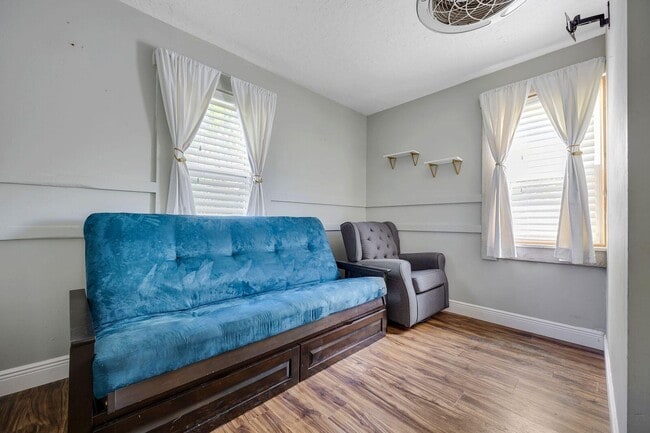 Building Photo - 1425 E Crisafulli Rd