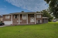 Building Photo - 5212 Abelia Dr