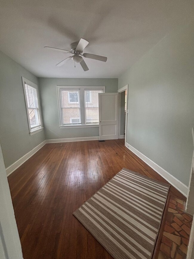 Building Photo - Cute 1 bedroom apartment!