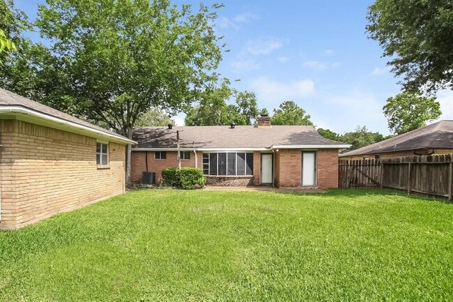 Building Photo - 503 Brandywyne Dr