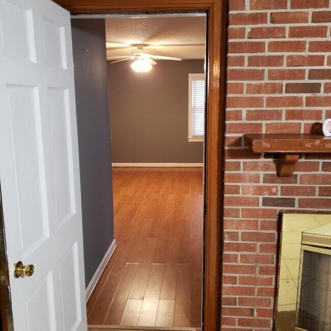 Building Photo - 2969 NC-33