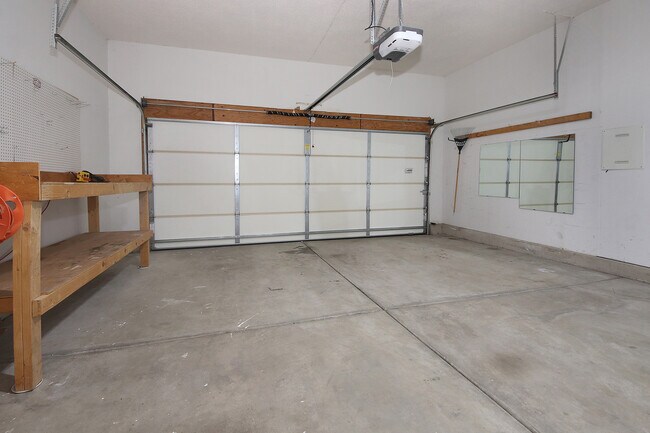 Building Photo - 7518 Stephenville Rd
