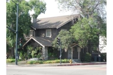 Building Photo - 408 W Bonita Ave