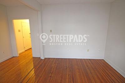 Building Photo - 2 bedroom in Boston MA 02115