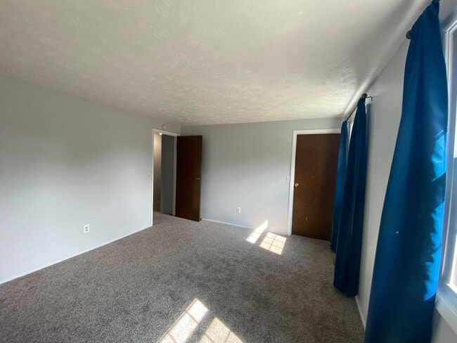 Building Photo - Home for Lease