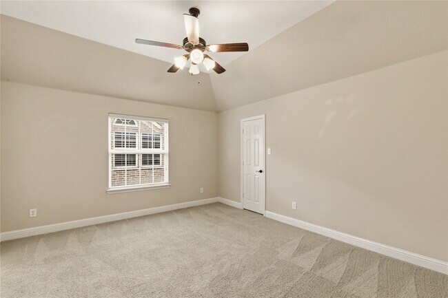 Building Photo - 3167 Izabella Ct