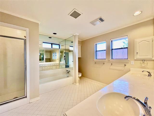 Building Photo - 2203 Promontory Point