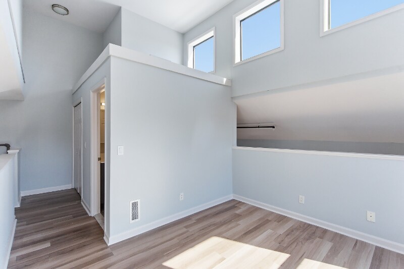 Building Photo - 160 Lafayette St