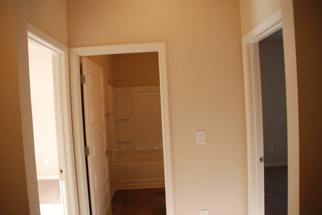 Building Photo - 1157 Fawn Forest Rd
