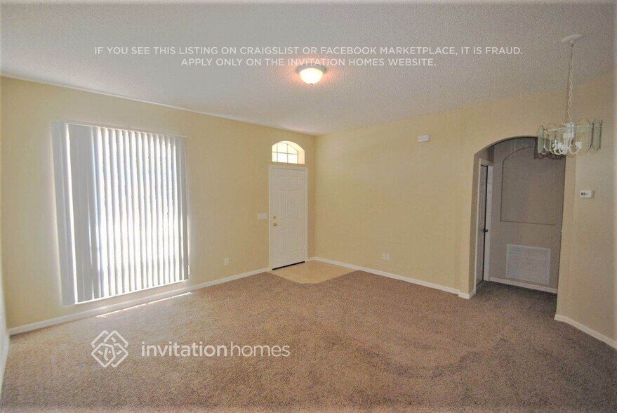 Building Photo - 248 Rosita Dr