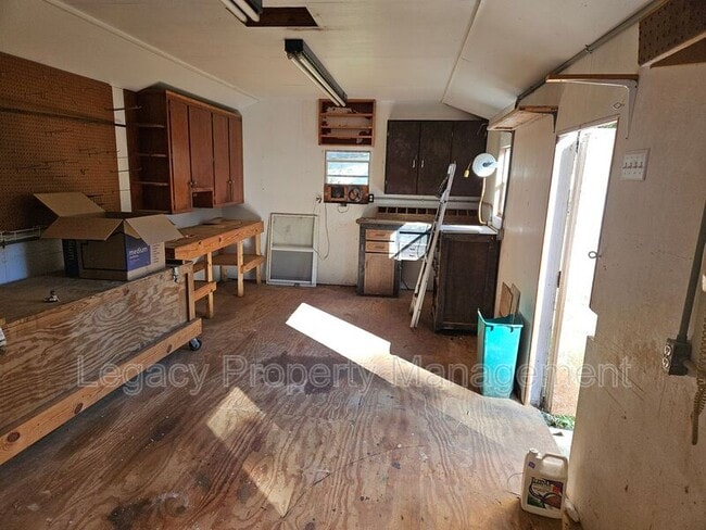 Building Photo - 104 Allen Ruffin Ave