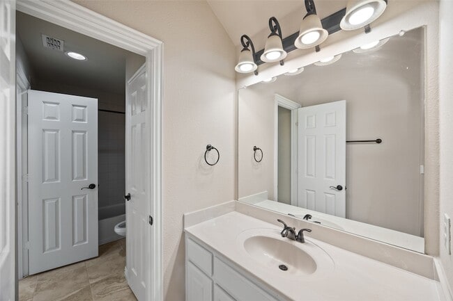 Building Photo - 12585 Princess Dr