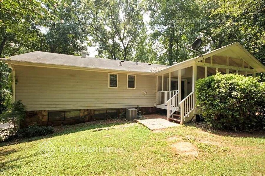 Building Photo - 4091 Oak Stone Dr