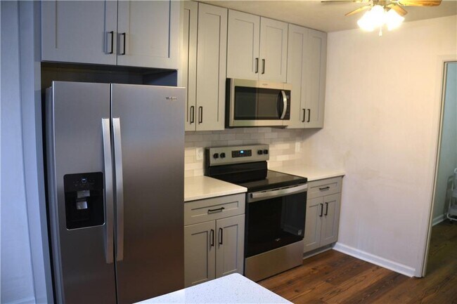 Building Photo - 1745 Mineral Springs Rd