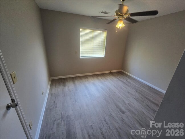 Building Photo - 1652 Eagles Pl