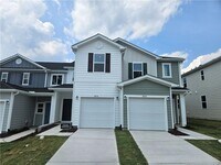 Building Photo - 10536 Brookside Reserve Rd