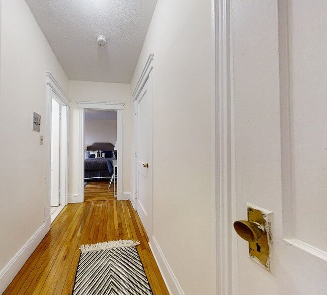 Building Photo - 1149 Commonwealth Ave