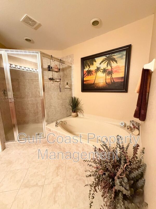 Building Photo - 17560 Brickstone Loop