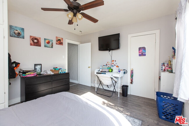 Building Photo - 5177 Bohlig Rd