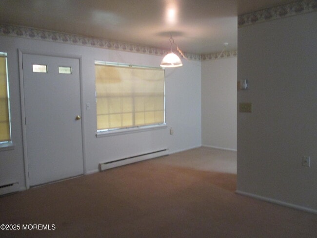 Building Photo - 308B W Malvern Ct