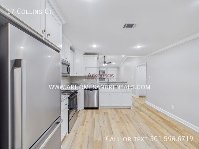 Building Photo - 17 Collins Ct