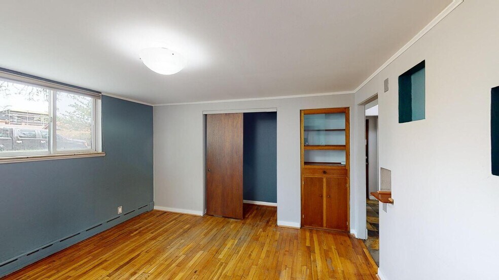 Building Photo - Spacious 1 bed/1 bath apartment near Tenny...