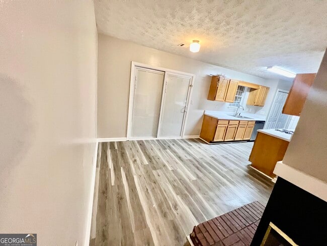 Building Photo - 138 Crystal Brook