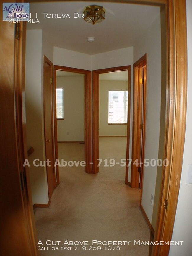 Building Photo - 4 Bedroom House in Monument