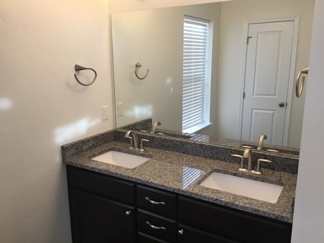 Building Photo - 58 S Lancaster Dr