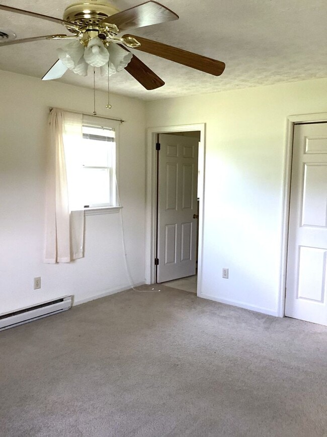 Building Photo - Spacious 3-Bed, 2.5-Bath Ranch-Style Home with Garage & Patio