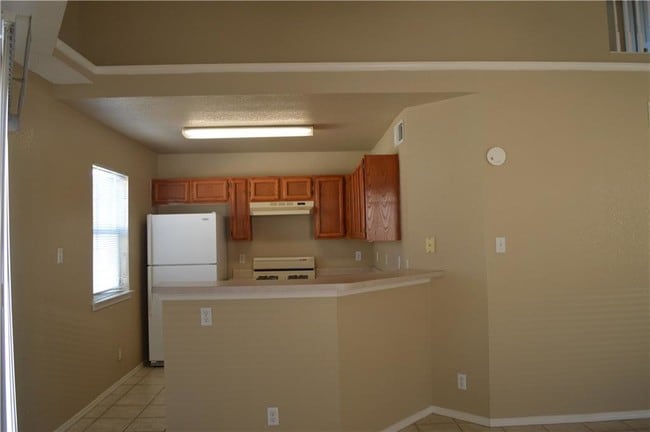 Building Photo - 11713 Snow Hawk Dr