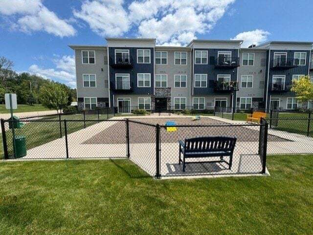 Building Photo - Crossroads at Elm Creek