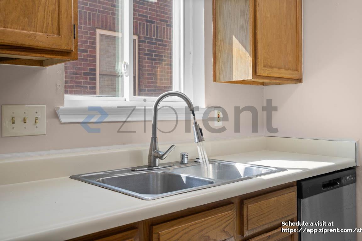 Building Photo - 6724 Mountain Cedar Ln