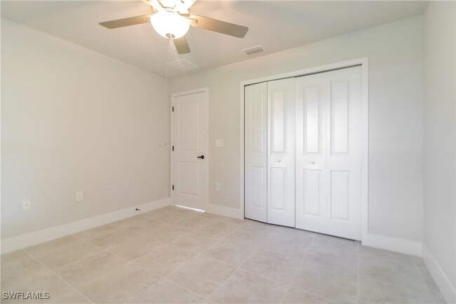 Building Photo - 5011 Beecher St