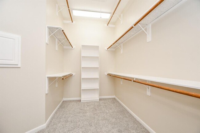 Building Photo - 3306 Silverbrook Ln