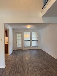 Building Photo - 2217 Onion Creek Pkwy