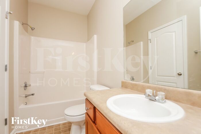 Building Photo - 74 Gardenia Ln