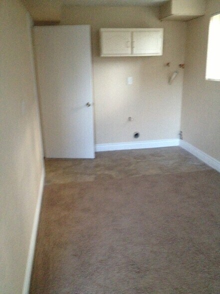 Building Photo - 3532 Valley Heights Dr