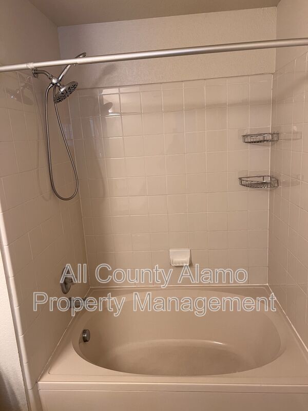 Building Photo - 7431 Cedar Farm