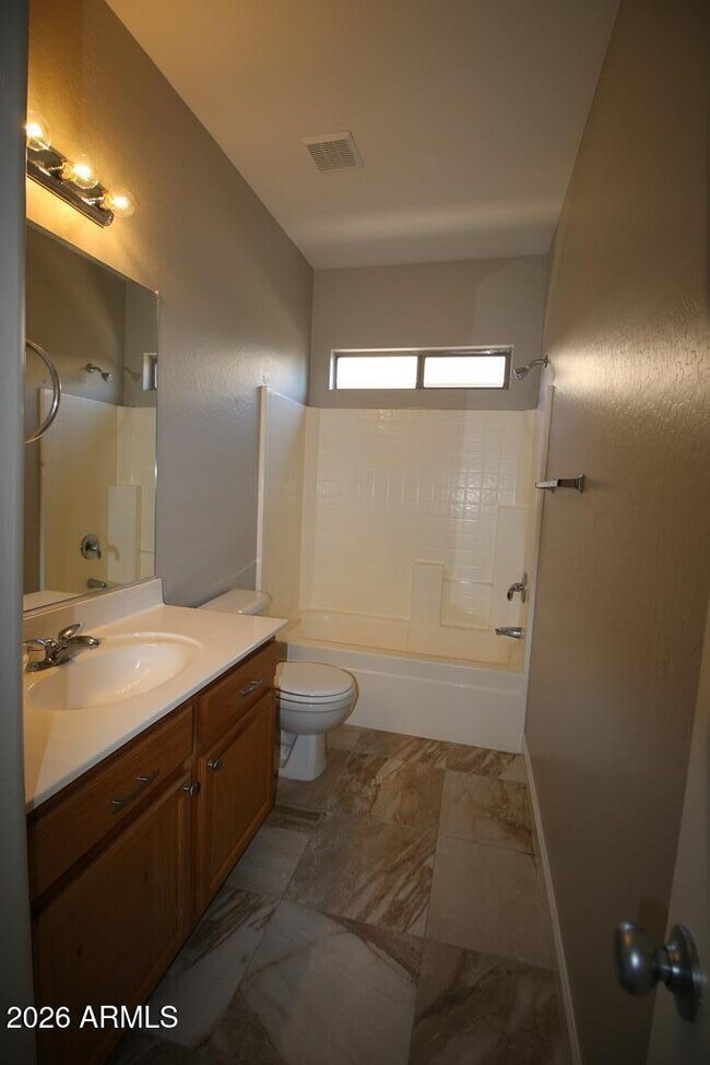 Building Photo - 15225 W Shaw Butte Dr